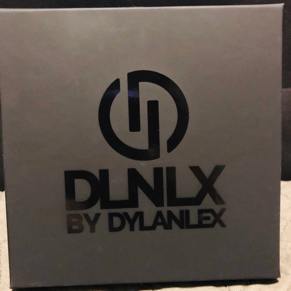 Gia Statement Earrings
DLNLX BY DYLANLEX - Picture 3 of 10